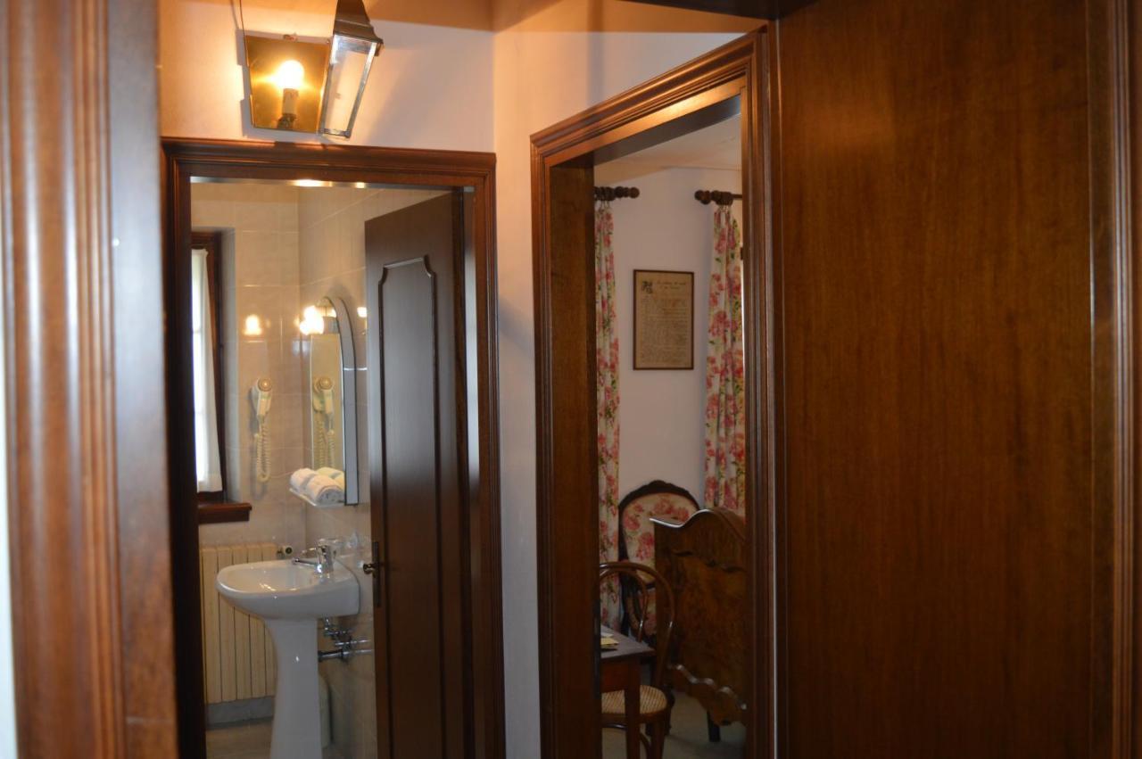 Hotel Conti Formentini San Floriano del Cóllio エクステリア 写真