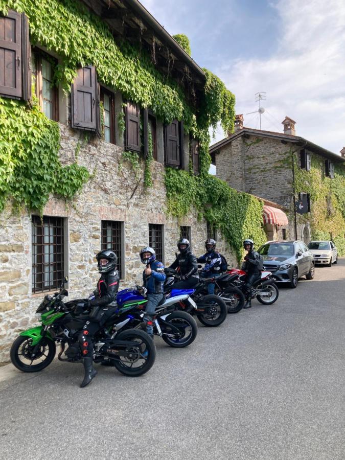 Hotel Conti Formentini San Floriano del Cóllio エクステリア 写真